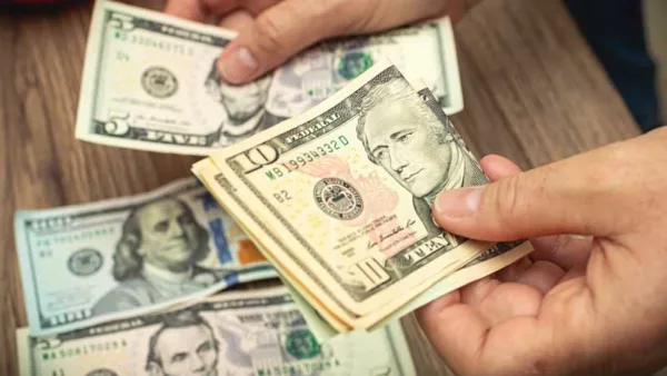 Direct Foreign Investment from all Countries Plummeted in El Salvador — La Inversión Extranjera Directa en El Salvador se desplomó desde todos los países